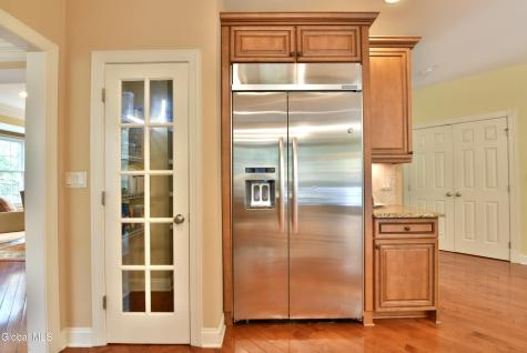 72 Stone Crest Drive Halfmoon NY 12118