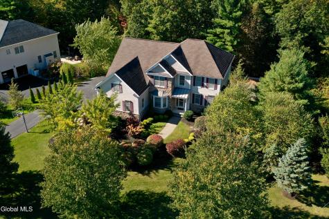 72 Stone Crest Drive Halfmoon NY 12118