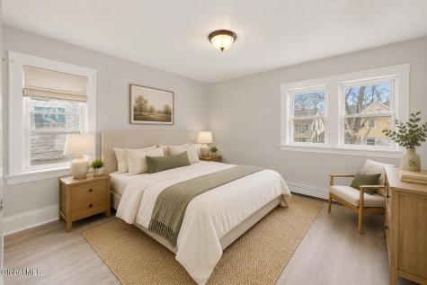 93 Hollywood Avenue Albany NY 12208