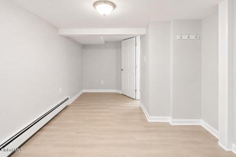 93 Hollywood Avenue Albany NY 12208