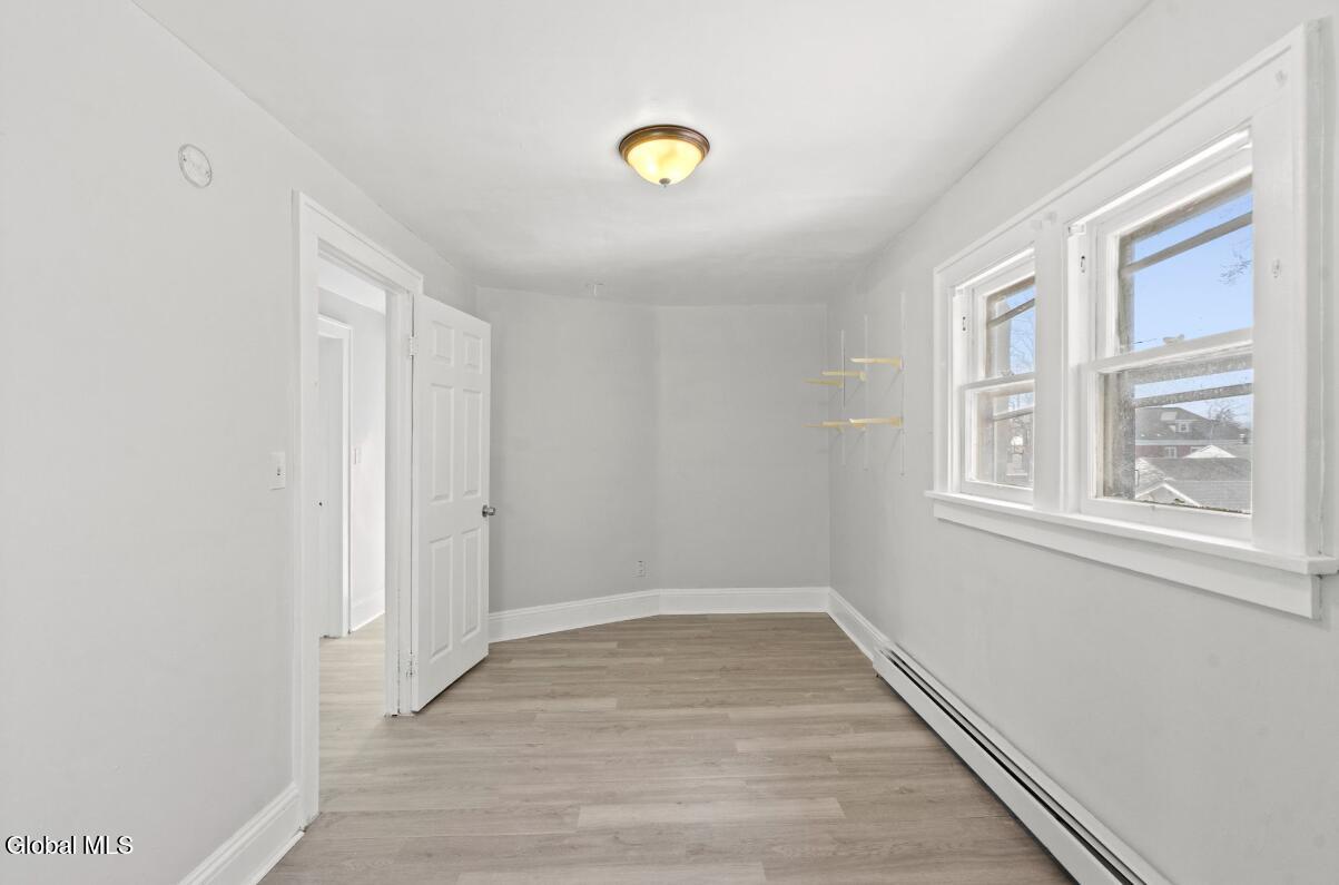93 Hollywood Avenue Albany NY 12208