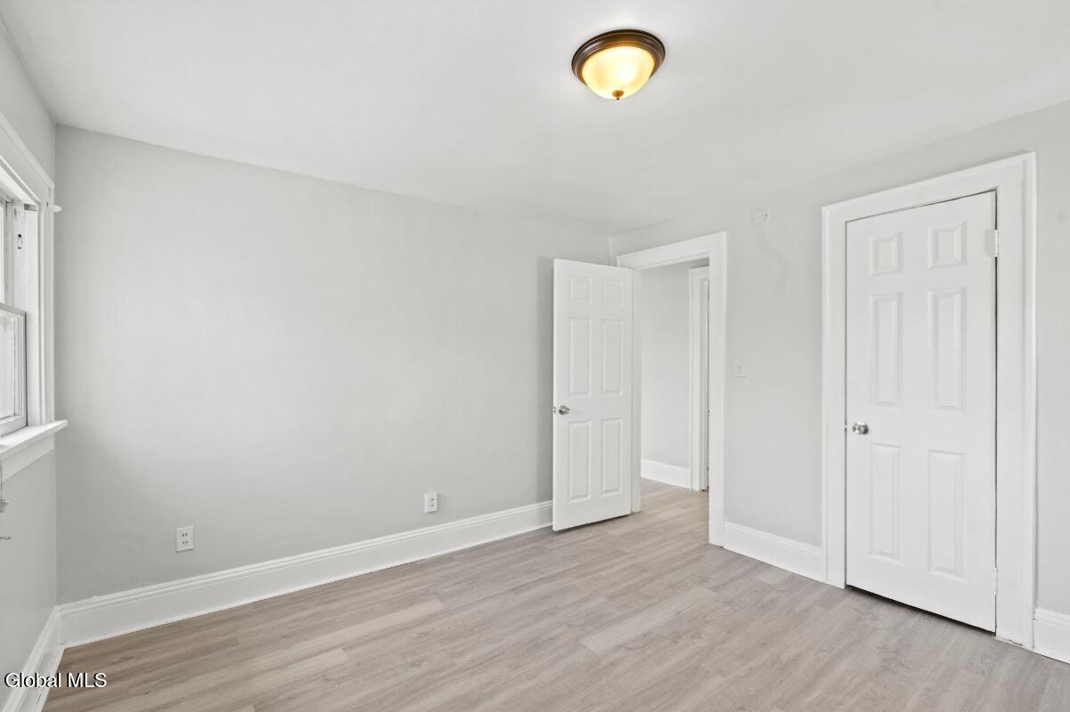 93 Hollywood Avenue Albany NY 12208