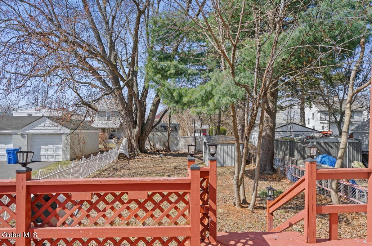 93 Hollywood Avenue Albany NY 12208