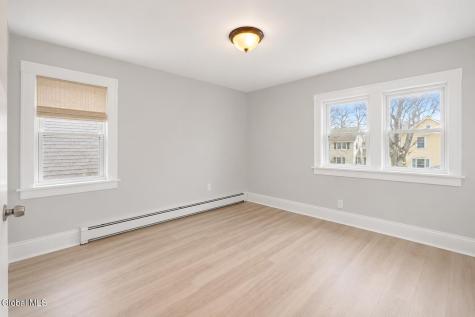 93 Hollywood Avenue Albany NY 12208