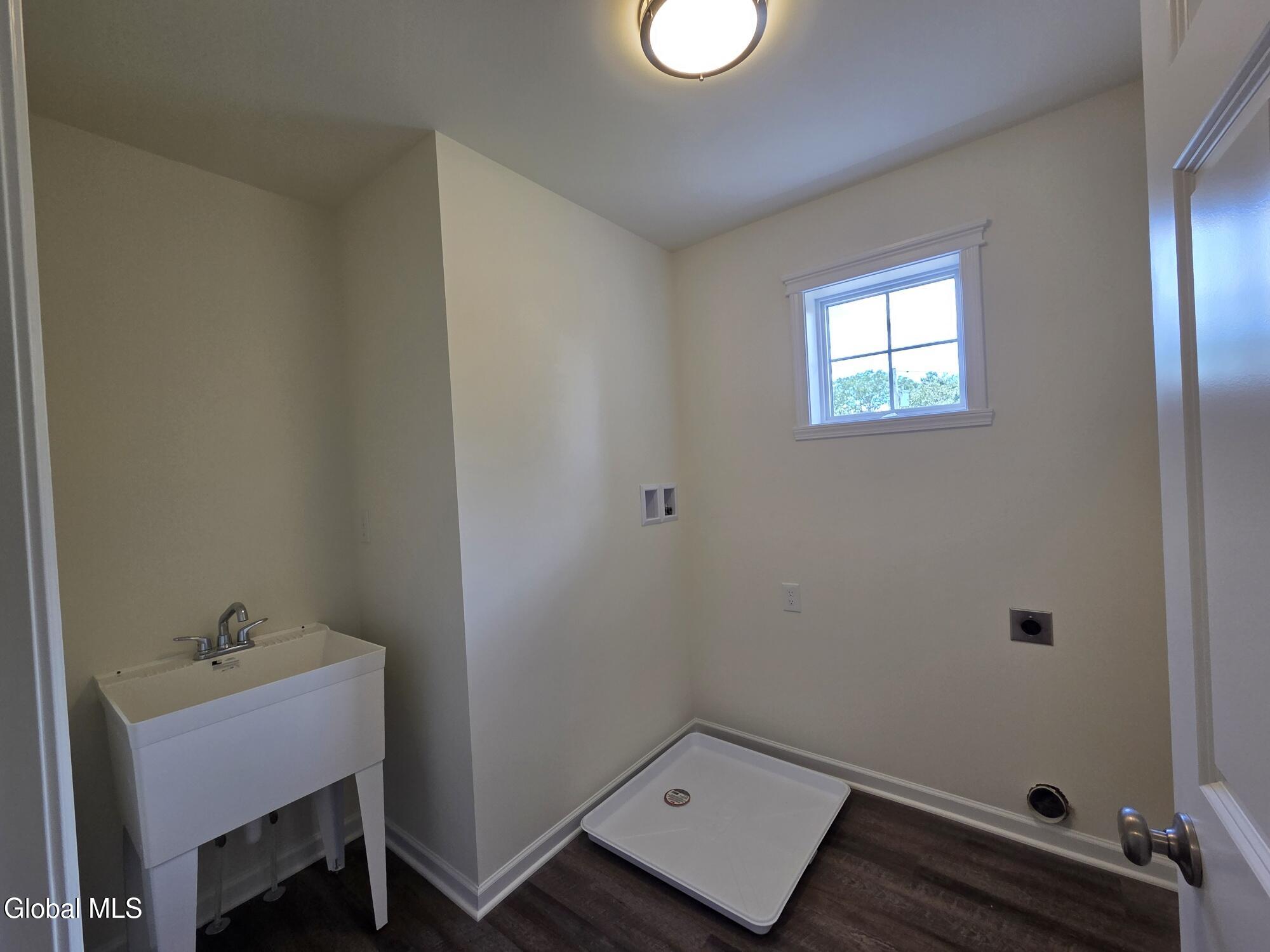 44 Waterford Avenue Latham NY 12110