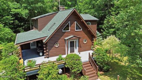 4 Treehouse Lane Queensbury NY 12804