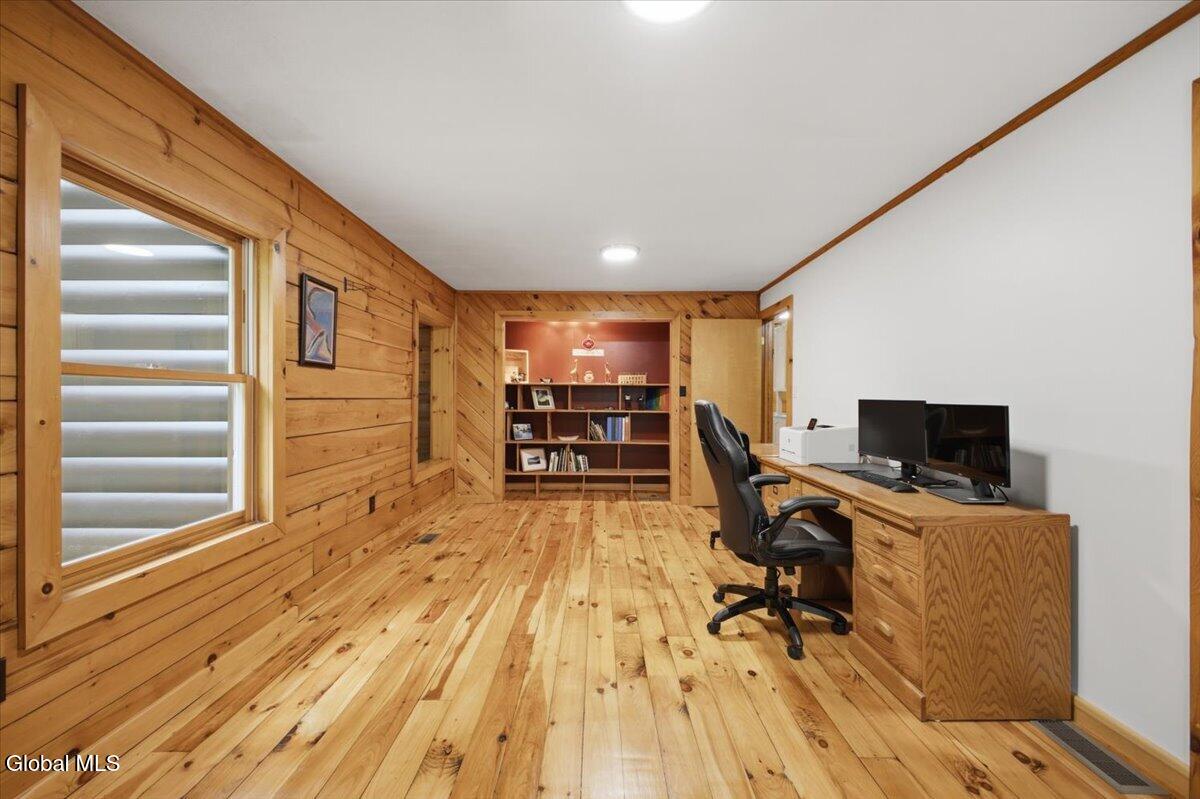 4 Treehouse Lane Queensbury NY 12804