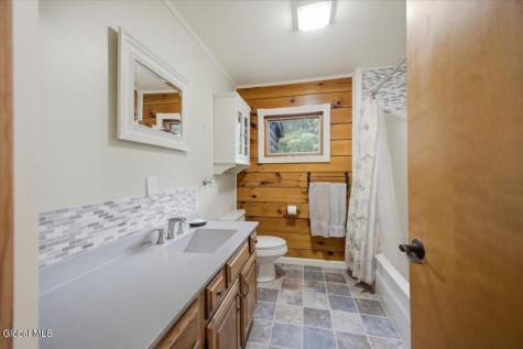 4 Treehouse Lane Queensbury NY 12804