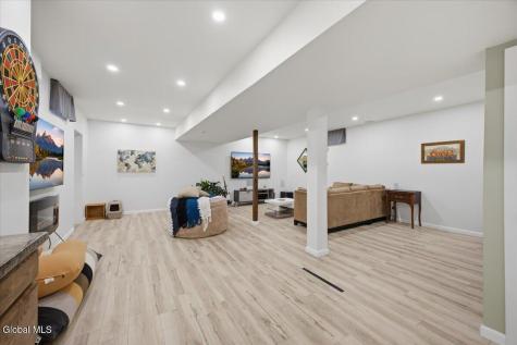 4 Treehouse Lane Queensbury NY 12804