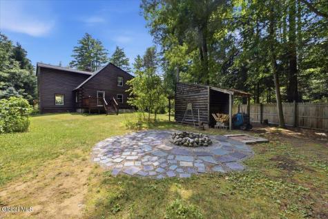 4 Treehouse Lane Queensbury NY 12804