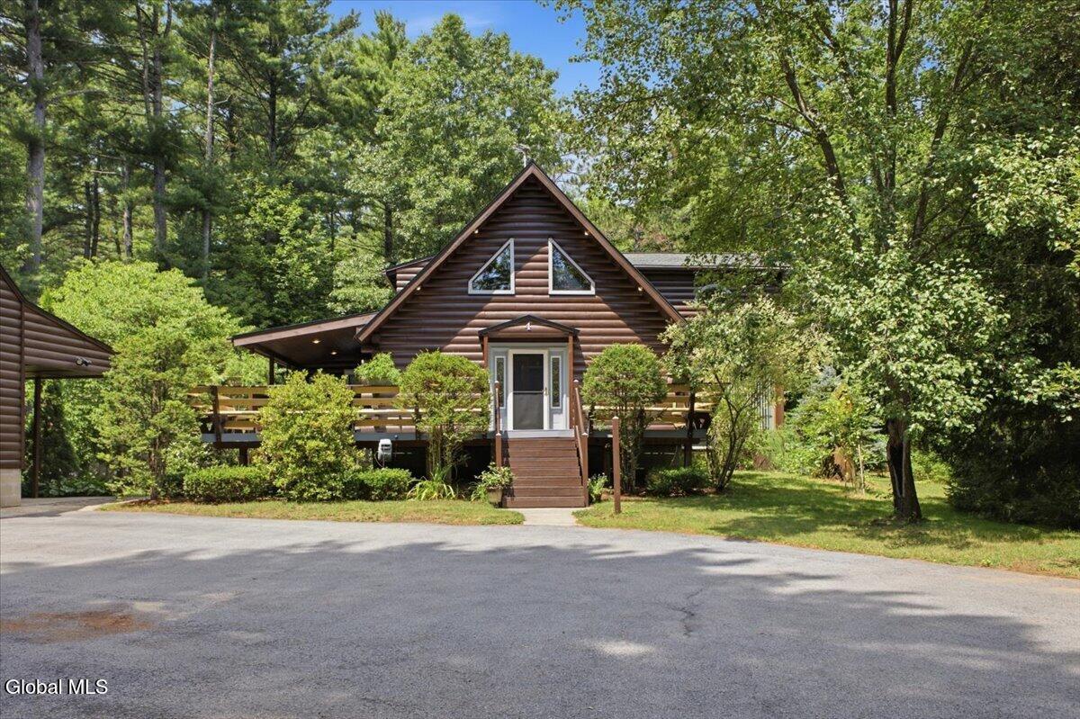 4 Treehouse Lane Queensbury NY 12804