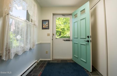 103 Union Avenue Delmar NY 12054