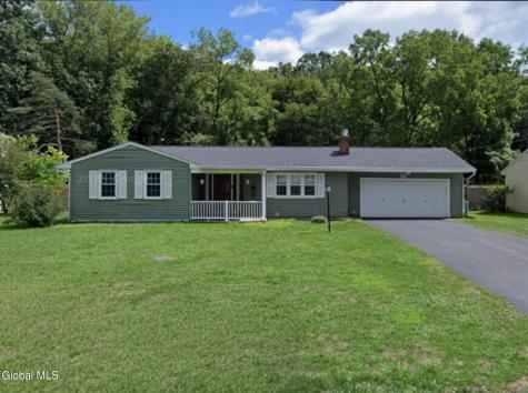 61 Payn Avenue Chatham NY 12075