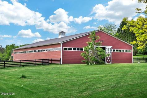145 Bullock Road Slingerlands NY 12159