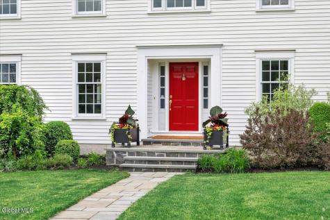 145 Bullock Road Slingerlands NY 12159