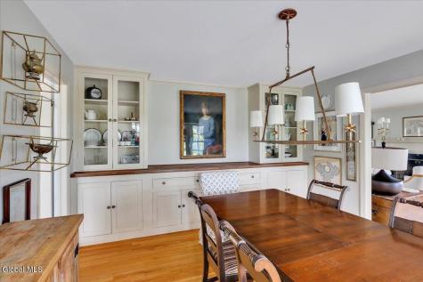 145 Bullock Road Slingerlands NY 12159