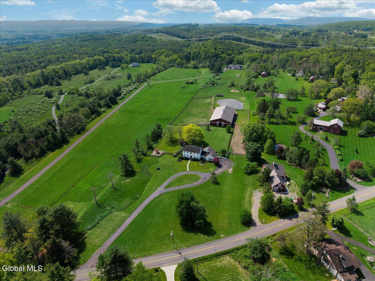 145 Bullock Road Slingerlands NY 12159