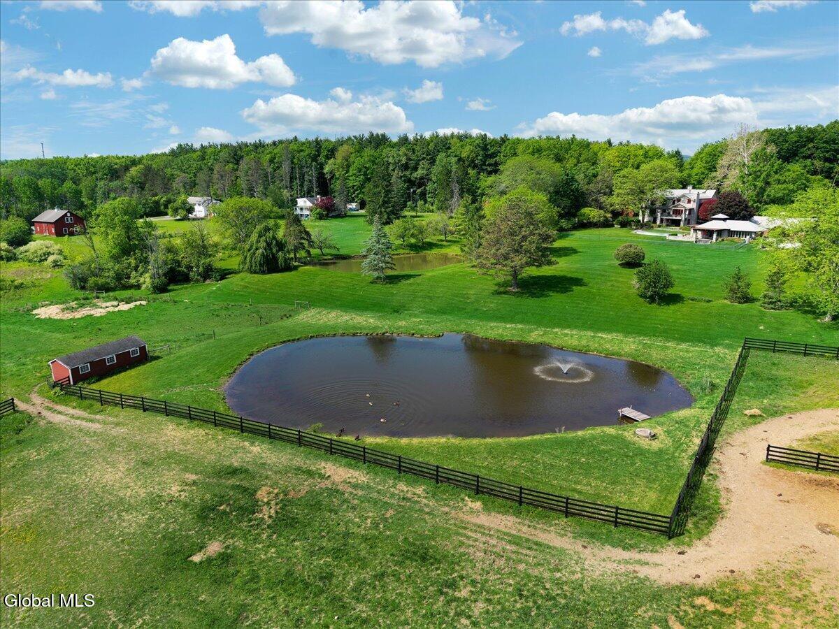 145 Bullock Road Slingerlands NY 12159
