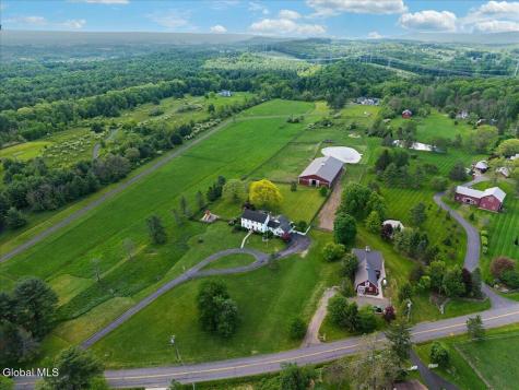 145 Bullock Road Slingerlands NY 12159