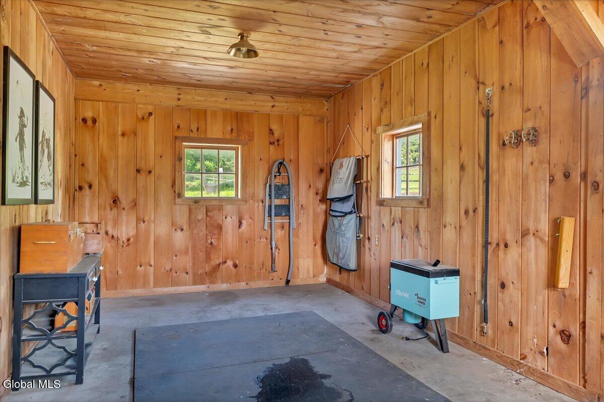 145 Bullock Road Slingerlands NY 12159