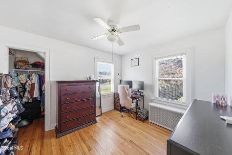 2020 Greenpoint Avenue Schenectady NY 12303