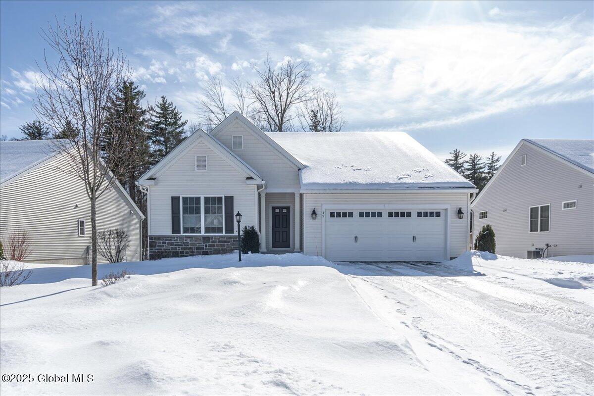 19 Linden Park Drive Halfmoon NY 12065