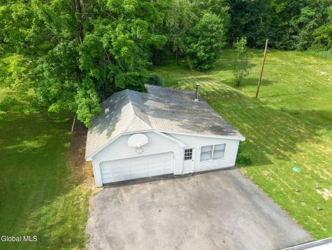 130 Lake Hill Road Burnt Hills NY 12027