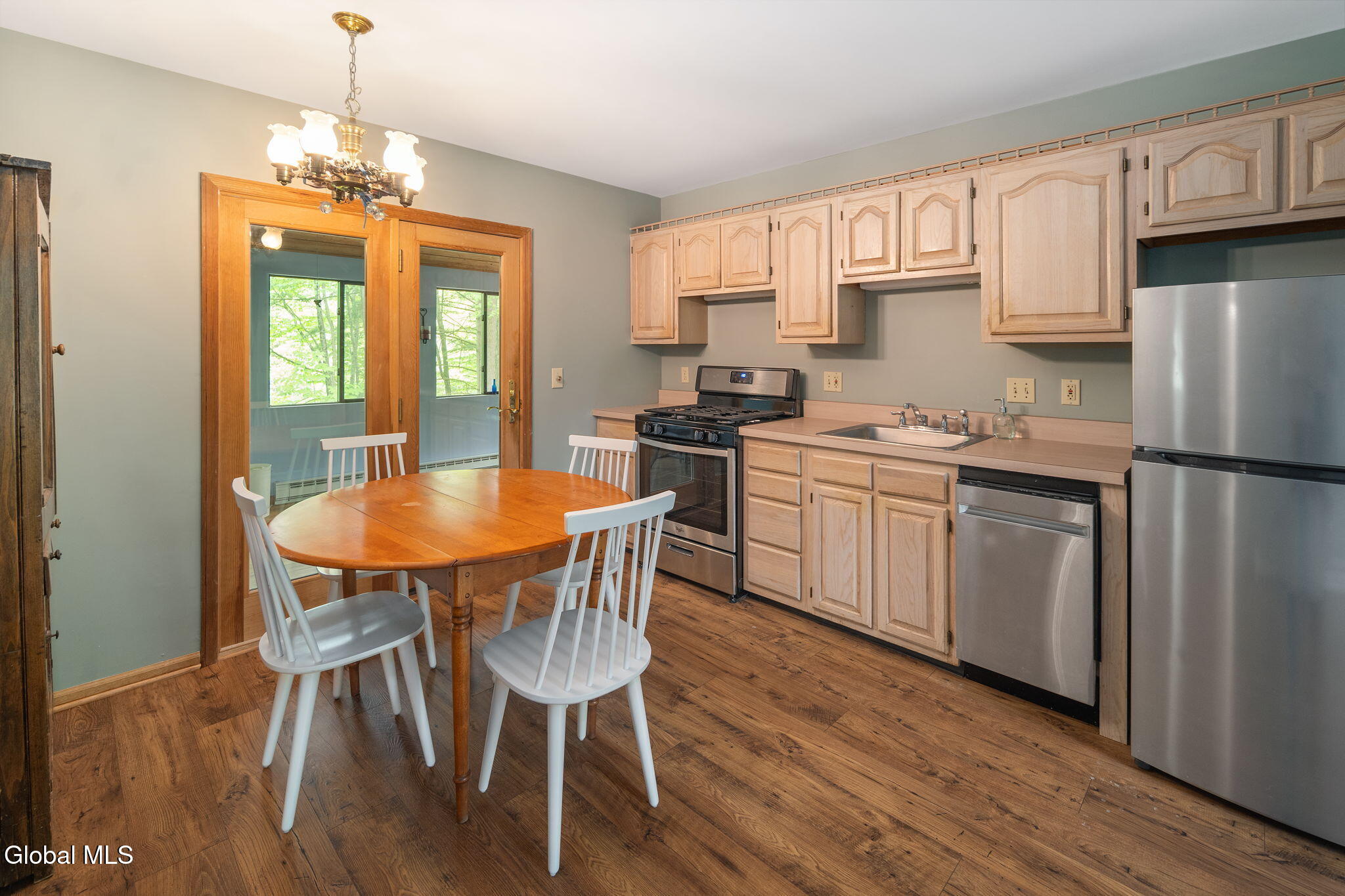 48 Castleberry Drive Gansevoort NY 12831