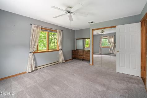 48 Castleberry Drive Gansevoort NY 12831