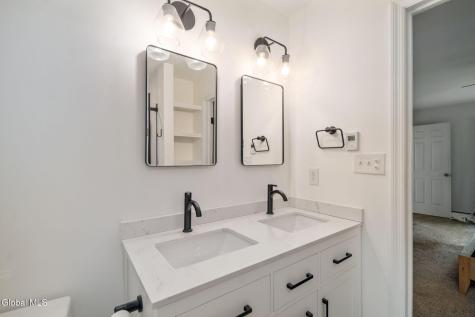 48 Castleberry Drive Gansevoort NY 12831