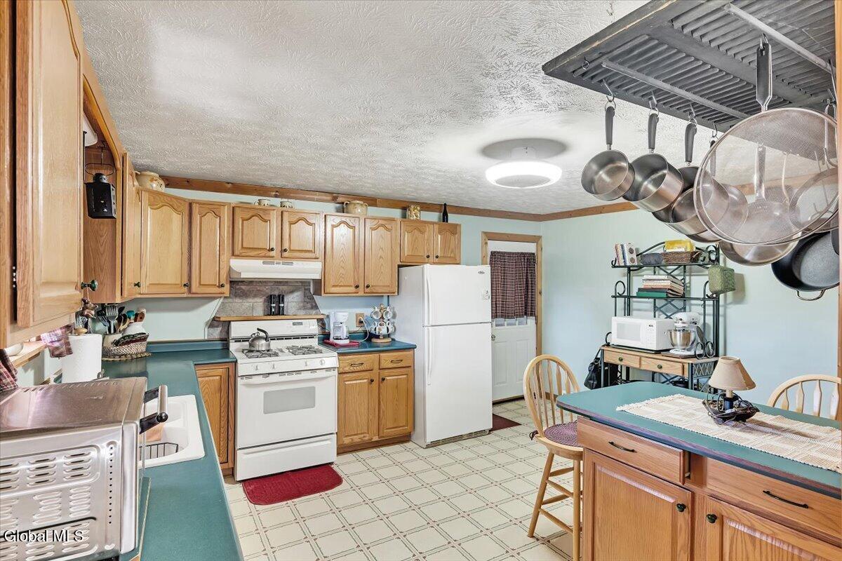 586 Knight Road Delanson NY 12053