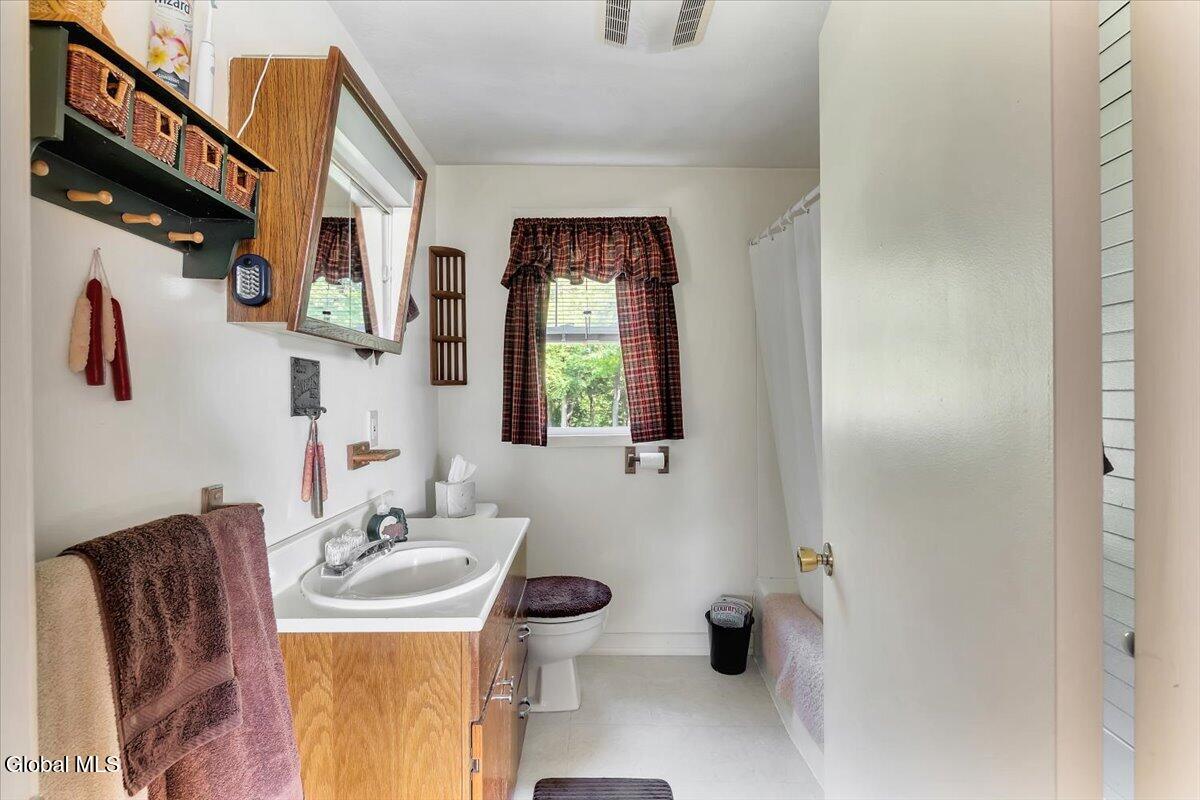586 Knight Road Delanson NY 12053