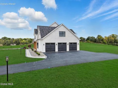 209 Font Grove Slingerlands NY 12159