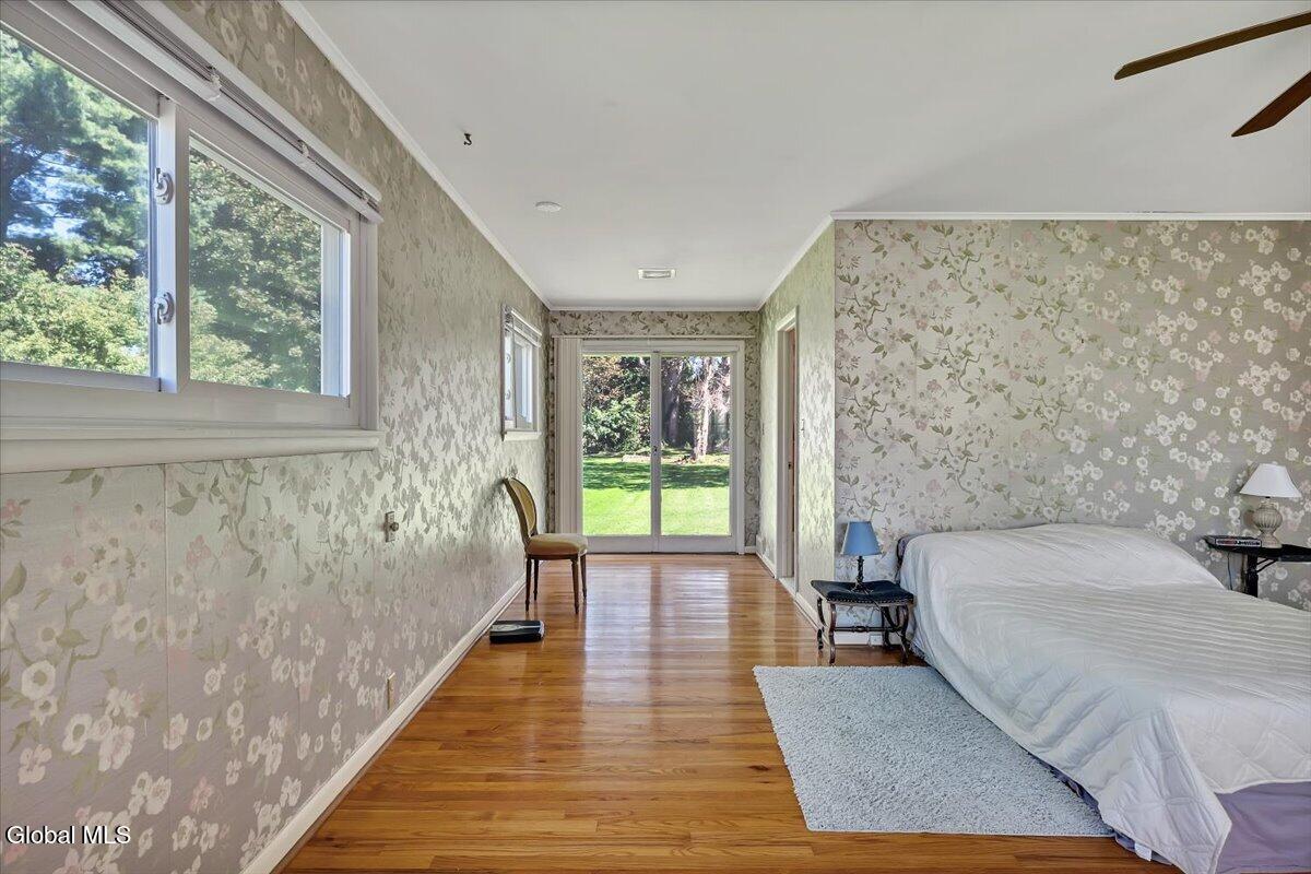 10 Eastland Avenue Gloversville NY 12078