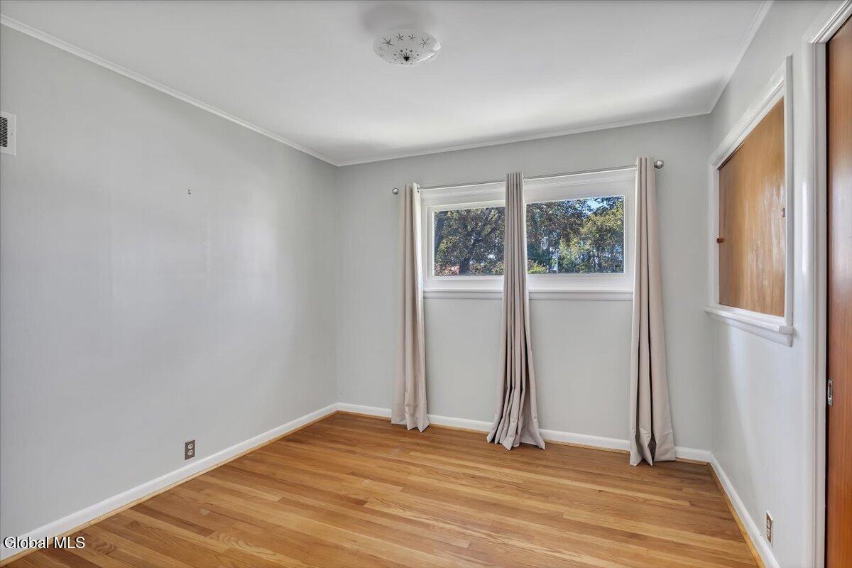 10 Eastland Avenue Gloversville NY 12078
