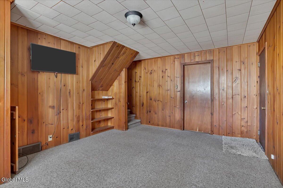 10 Eastland Avenue Gloversville NY 12078