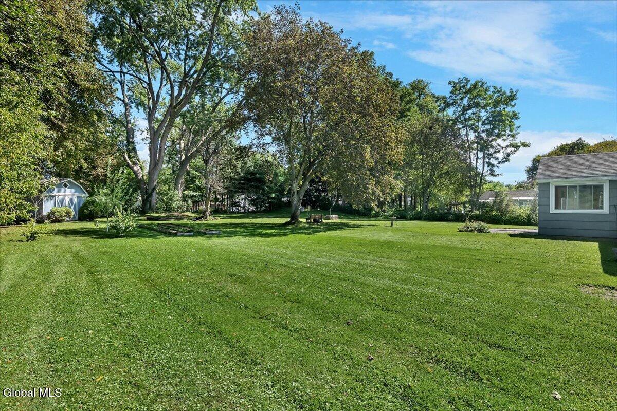 10 Eastland Avenue Gloversville NY 12078