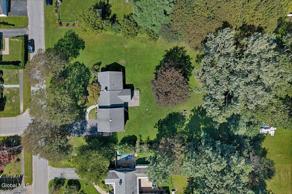 10 Eastland Avenue Gloversville NY 12078
