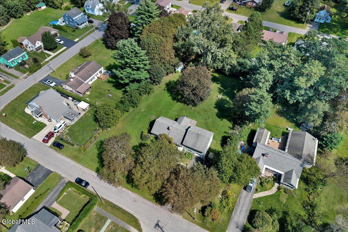 10 Eastland Avenue Gloversville NY 12078