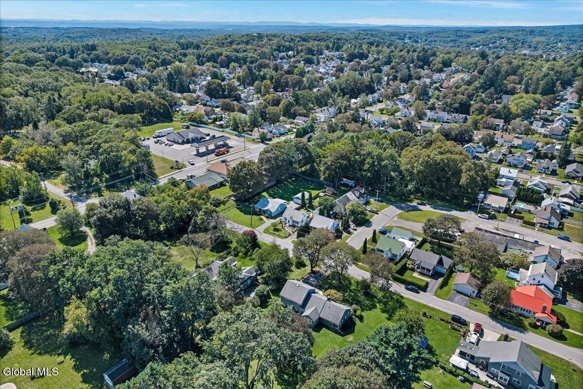10 Eastland Avenue Gloversville NY 12078