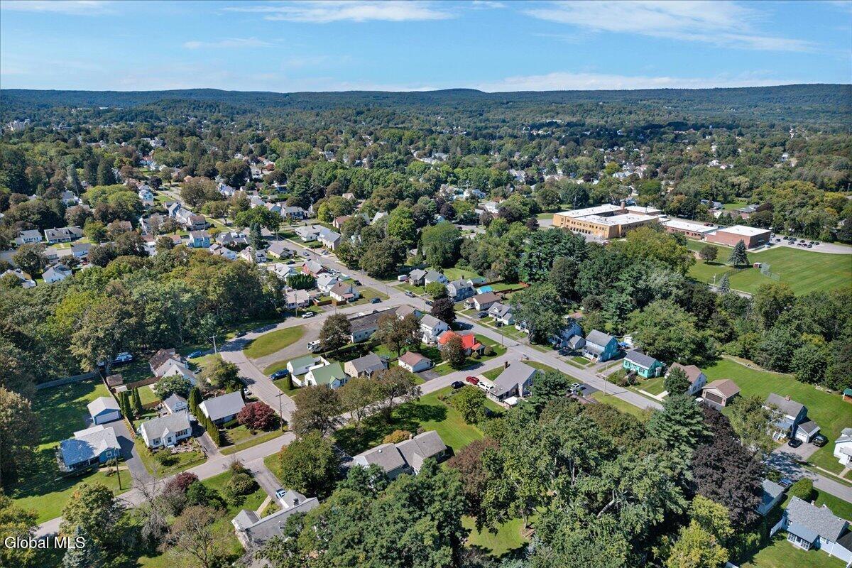10 Eastland Avenue Gloversville NY 12078