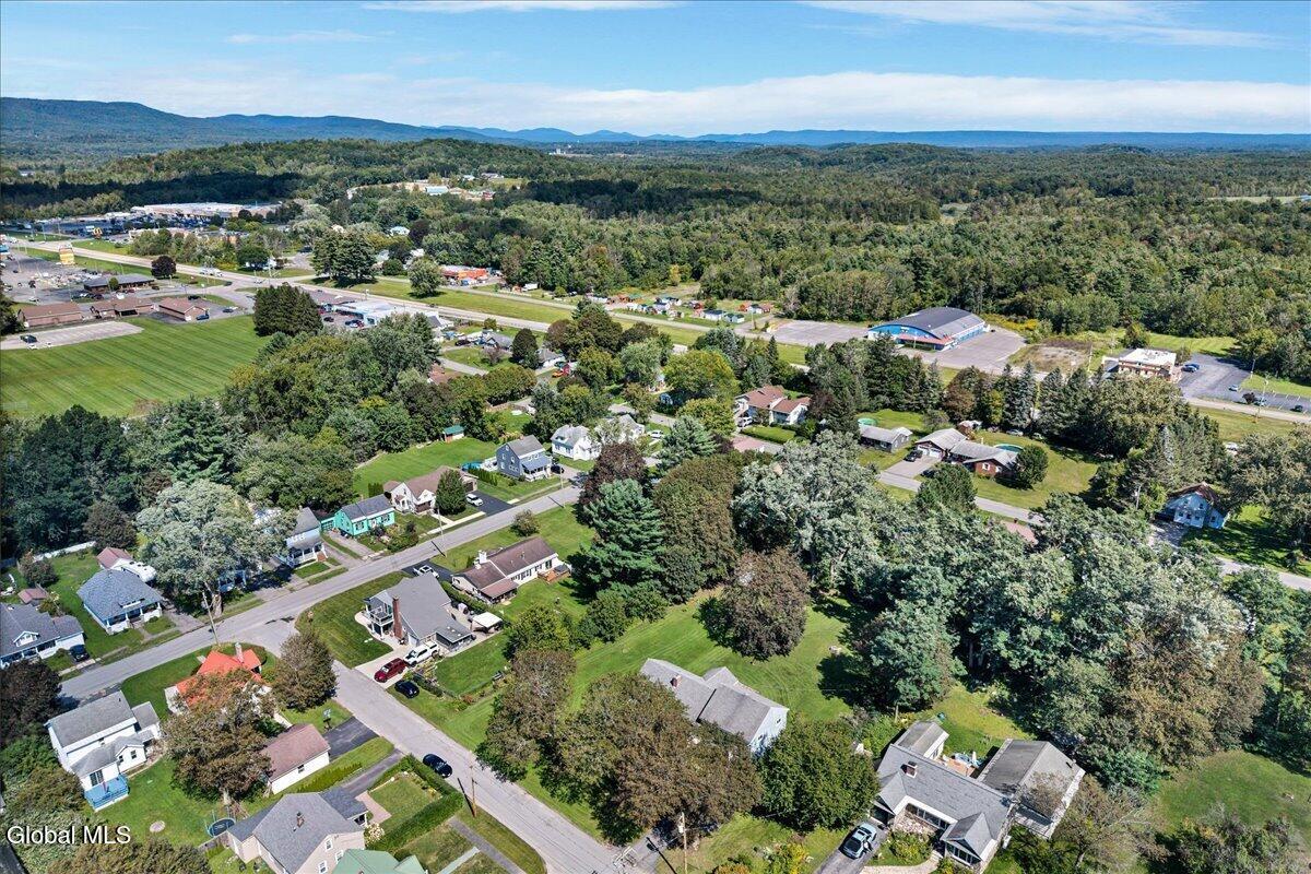 10 Eastland Avenue Gloversville NY 12078
