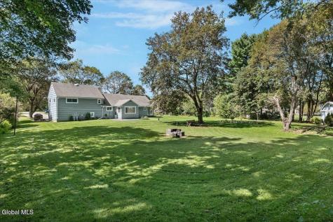 10 Eastland Avenue Gloversville NY 12078