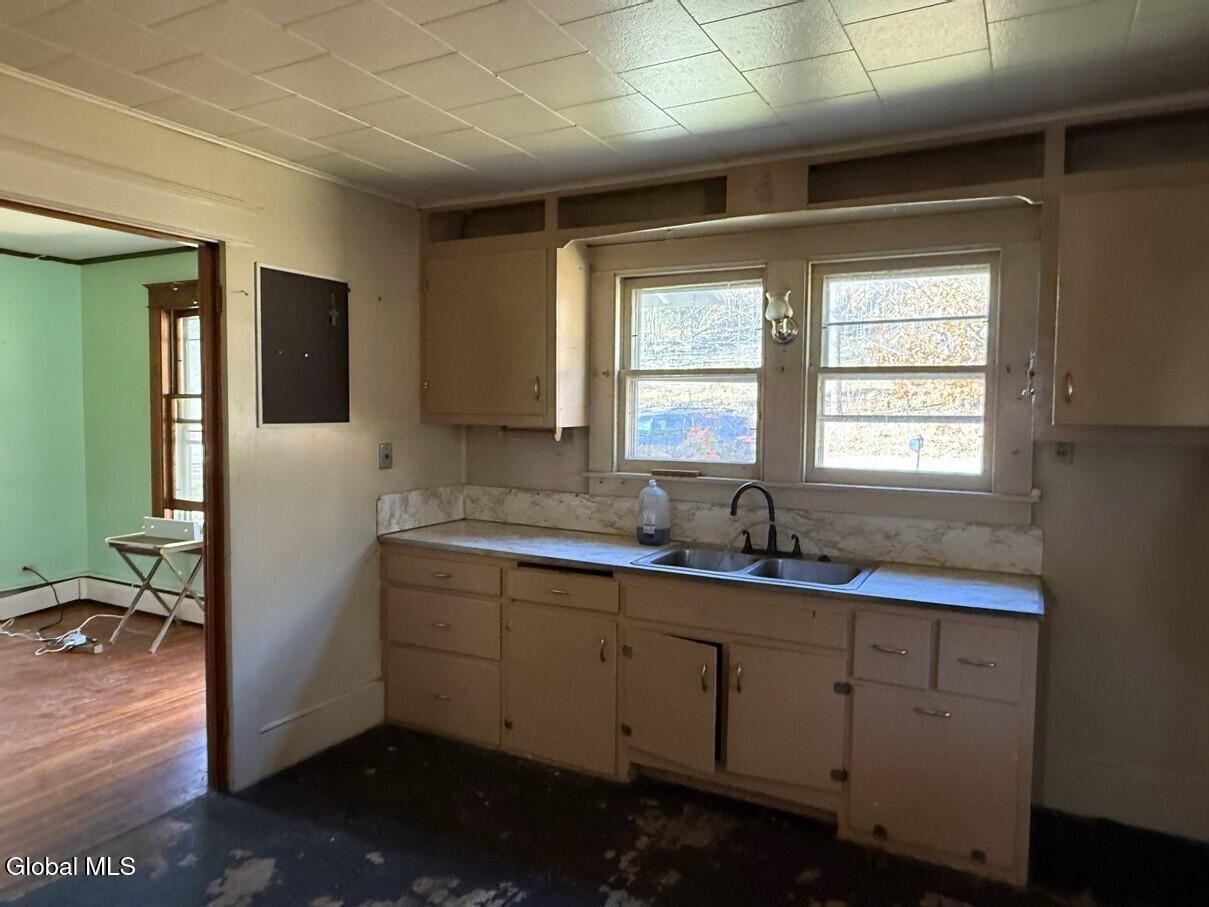 1684 Us-9 Schroon Lake NY 12870