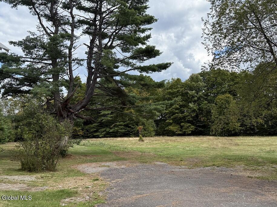 1684 Us-9 Schroon Lake NY 12870