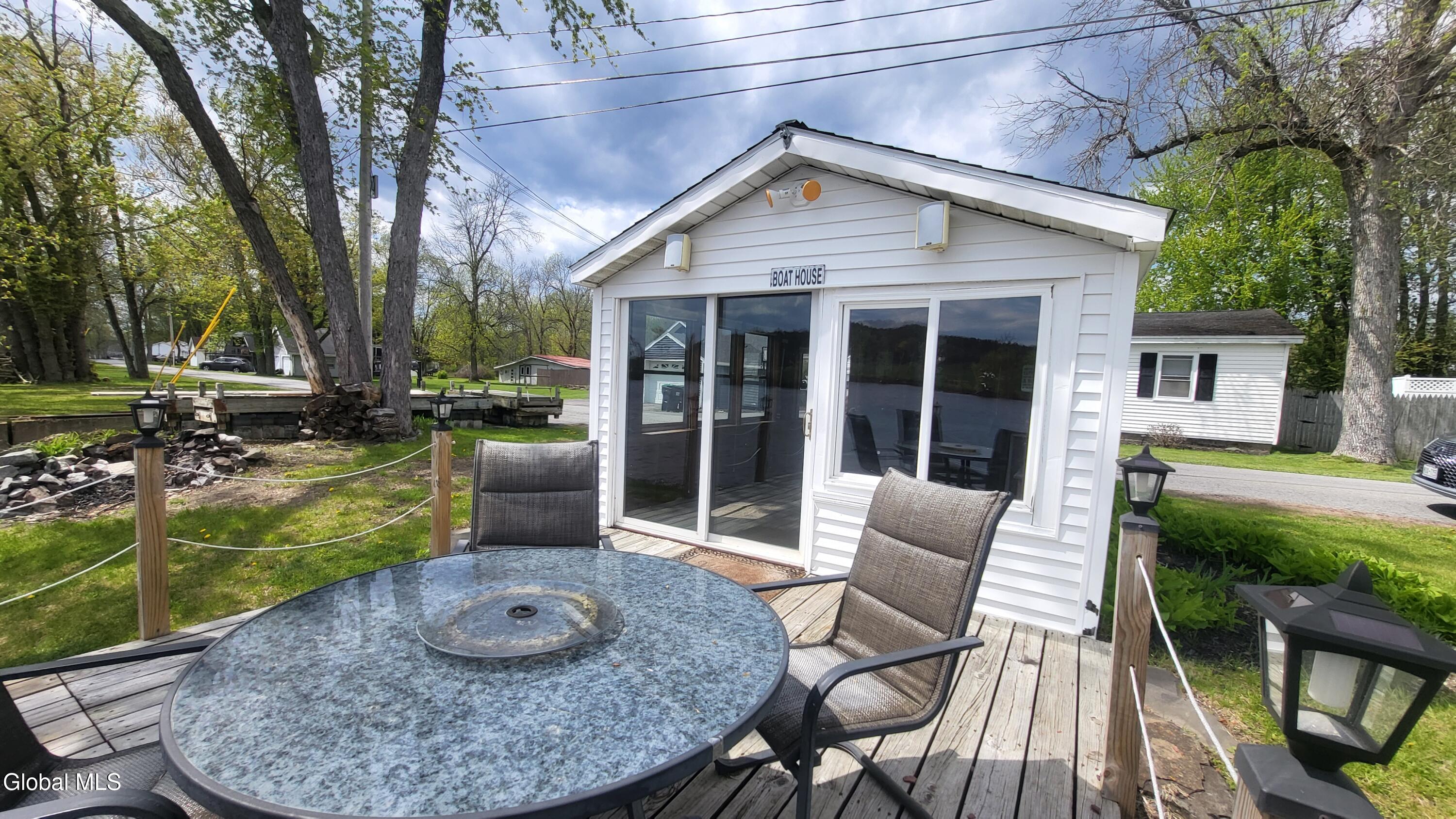 51 Ferry Lane Stillwater NY 12170