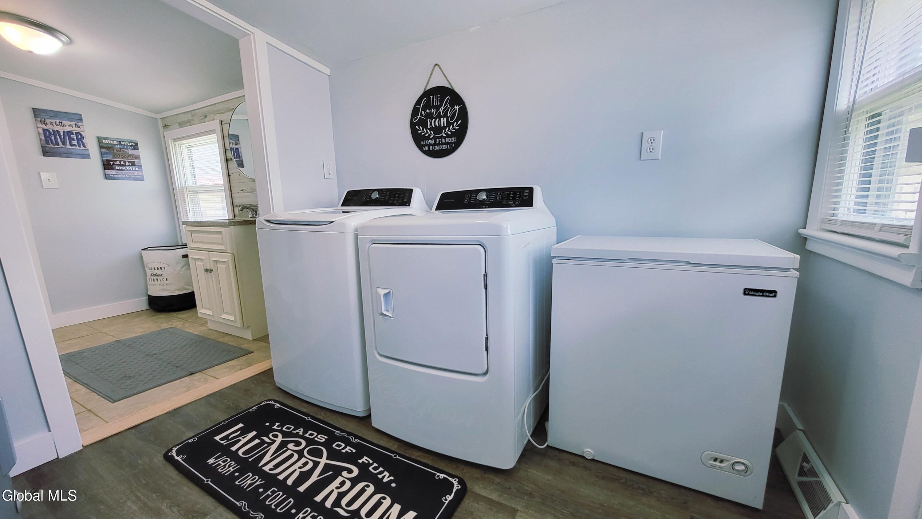 51 Ferry Lane Stillwater NY 12170