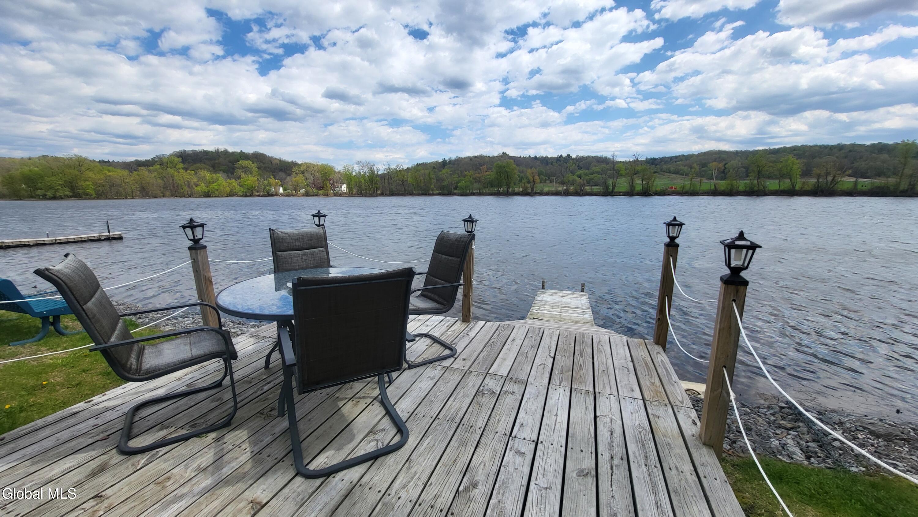 51 Ferry Lane Stillwater NY 12170