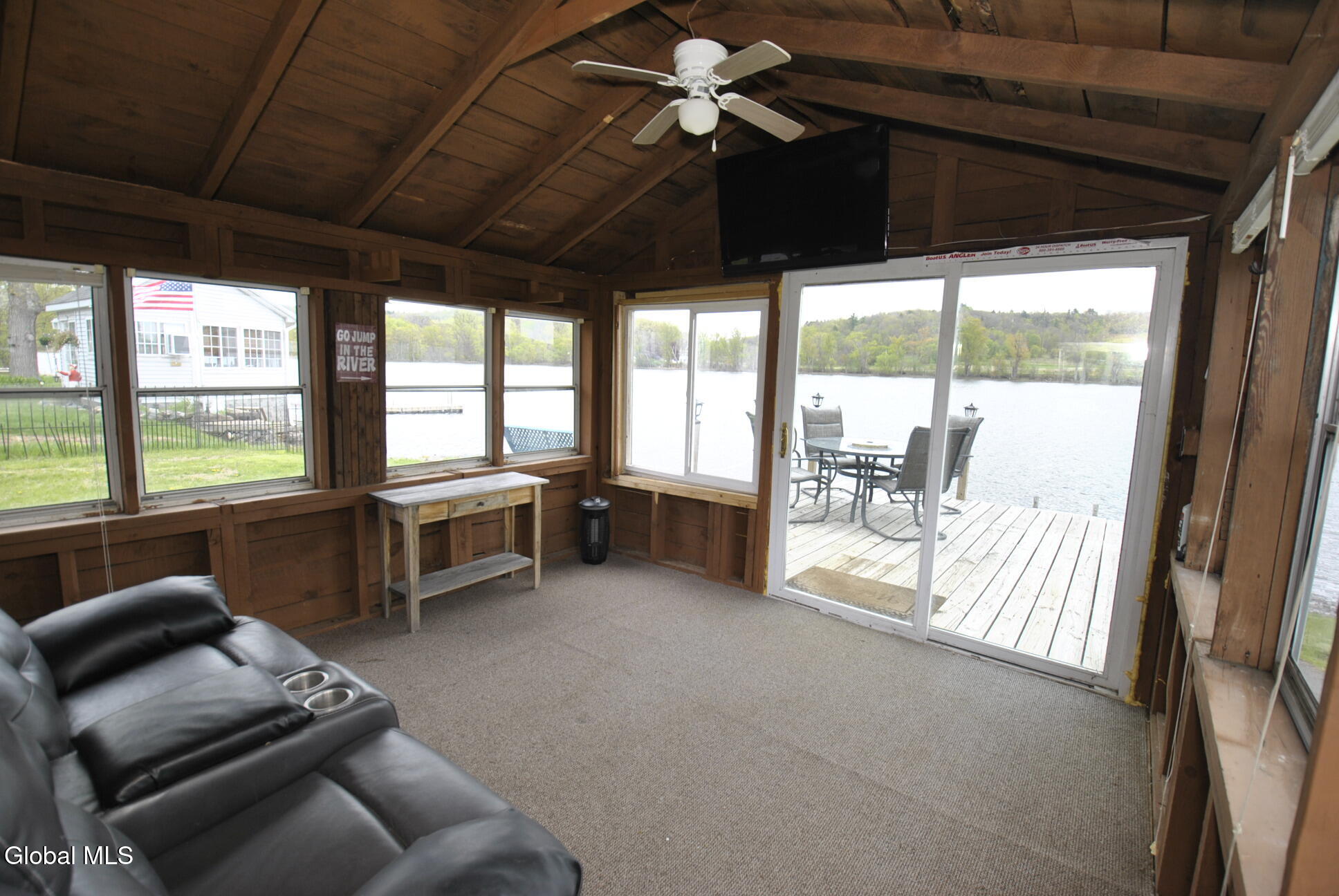 51 Ferry Lane Stillwater NY 12170