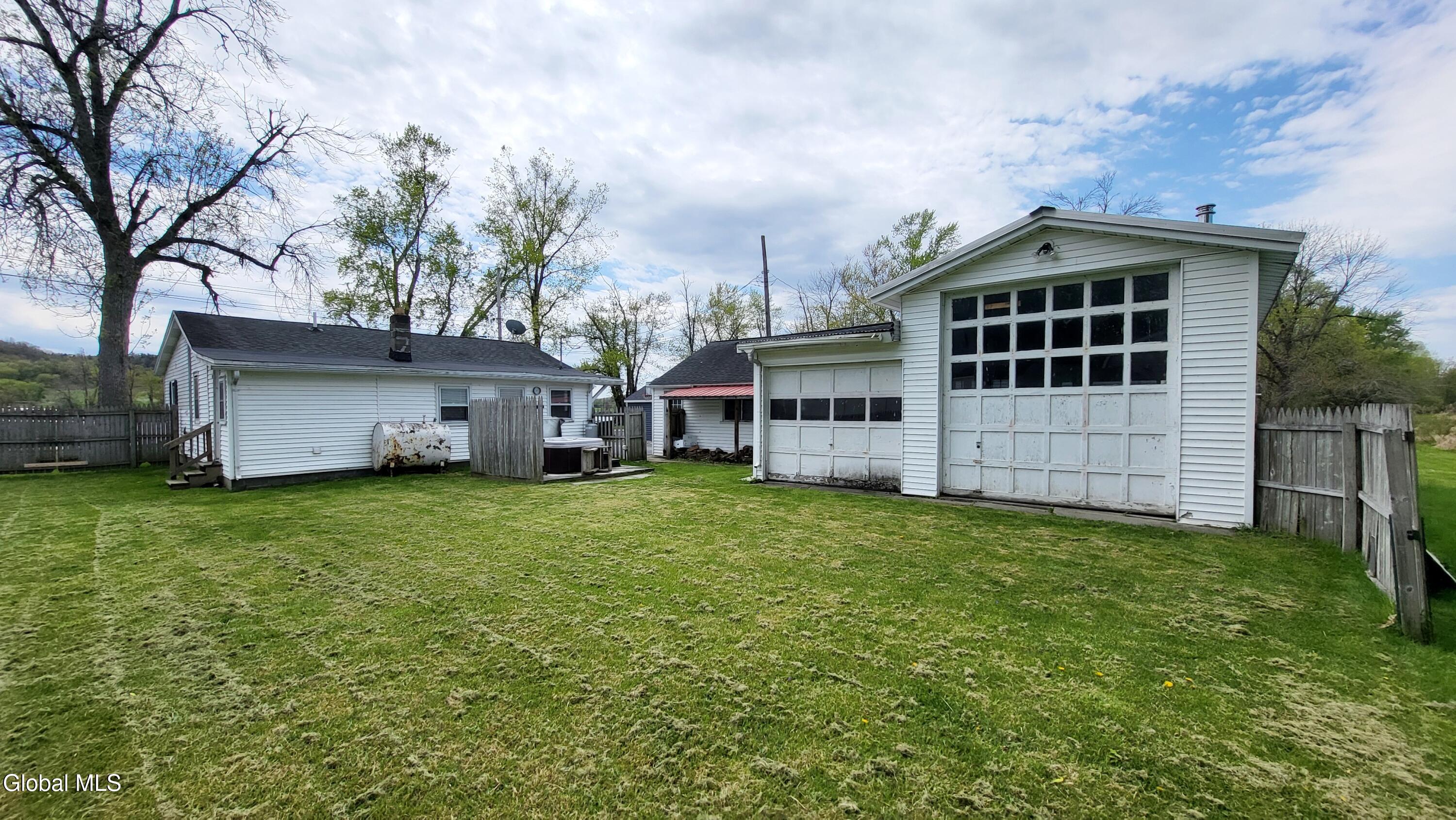 51 Ferry Lane Stillwater NY 12170